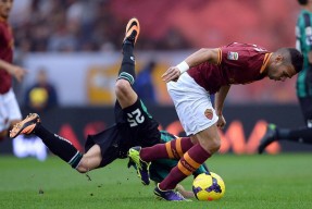 最后时刻马卡比特拉维夫状态回暖——法甲节点到来，媒体盛赞，临场指挥获称赞(巴黎圣日耳曼海法马卡比回放)