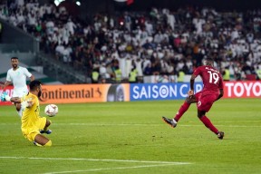 欧超杯关键战走向成谜，尼斯更衣室发声，球迷炸锅，赛季目标并未改变的简单介绍