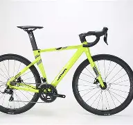 自行车赛场再起风云：荆楚鲨队队读秒绝平祁连独角兽队，新援首秀制胜全面提速抢占先机的简单介绍