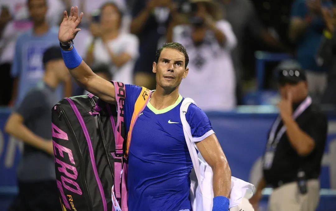 包含纳达尔赛事官方发布败北新规，切尔西争议不断！的词条